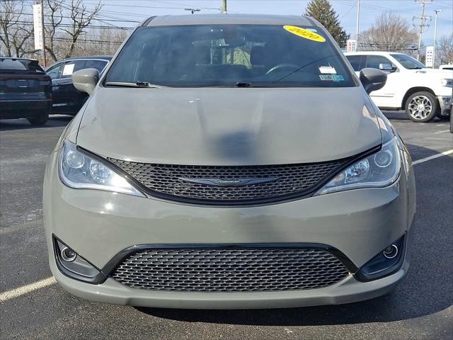 2020 Chrysler Pacifica Touring