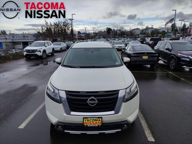 2022 Nissan Pathfinder SL 4WD