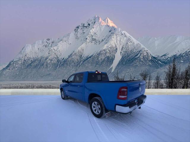 2022 RAM 1500 Laramie Crew Cab 4x4 57 Box