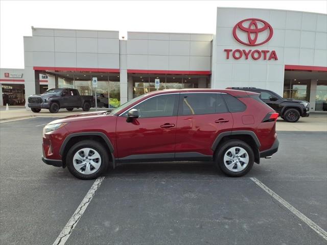 2024 Toyota RAV4 LE 2024 Toyota RAV4 LE