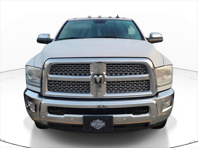 2018 RAM 3500 Laramie Crew Cab 4x4 8 Box