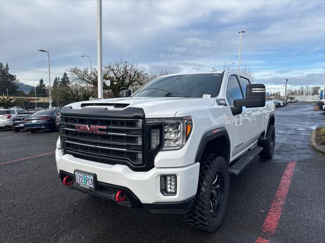 2022 GMC Sierra 2500HD 4WD Crew Cab Standard Bed AT4