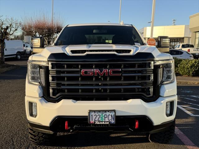 2022 GMC Sierra 2500HD 4WD Crew Cab Standard Bed AT4