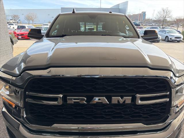 2022 RAM 2500 Tradesman Crew Cab 4x4 64 Box 2022 RAM 2500 Tradesman Crew Cab 4x4 64 Box