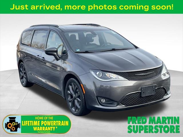 2019 Chrysler Pacifica Touring L Plus 2019 Chrysler Pacifica Touring L Plus