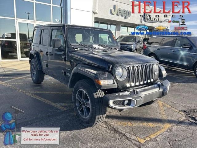 2023 Jeep Wrangler 4-Door Sahara for sale in Pontiac, IL
