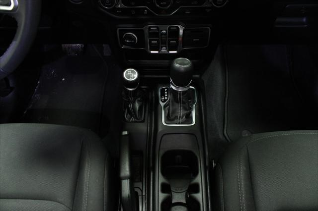 2023 Jeep Wrangler 4-Door Sahara