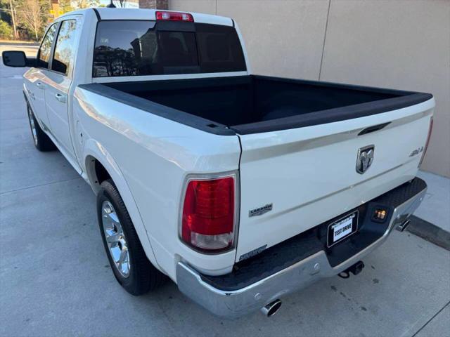 2017 Ram 1500 Laramie Crew Cab 4x4 57 Box