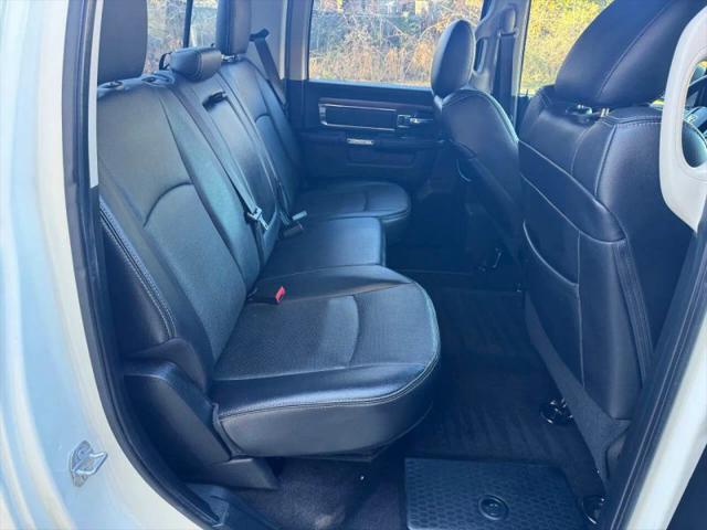 2017 Ram 1500 Laramie Crew Cab 4x4 57 Box