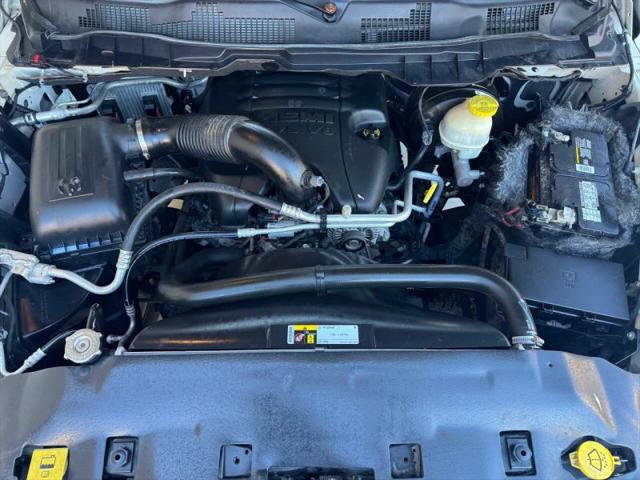 2017 Ram 1500 Laramie Crew Cab 4x4 57 Box
