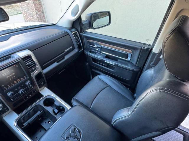 2017 Ram 1500 Laramie Crew Cab 4x4 57 Box