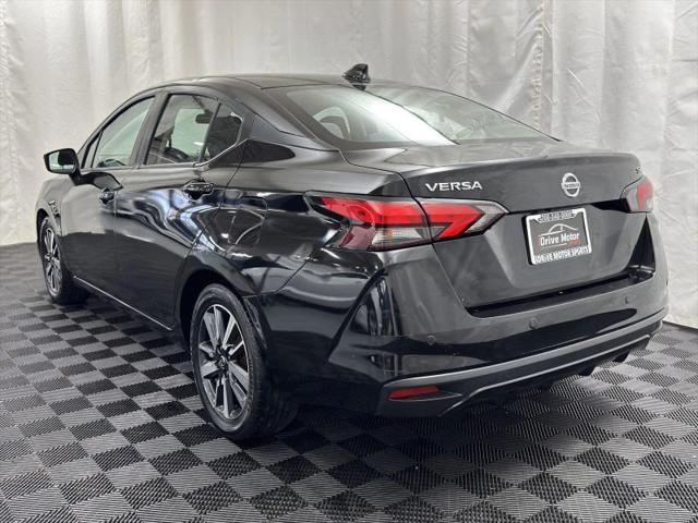2021 Nissan Versa SV Xtronic CVT