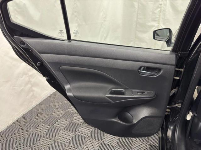 2021 Nissan Versa SV Xtronic CVT