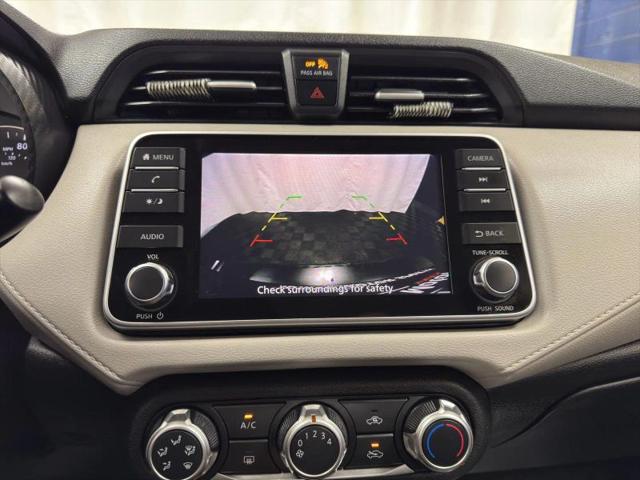 2021 Nissan Versa SV Xtronic CVT