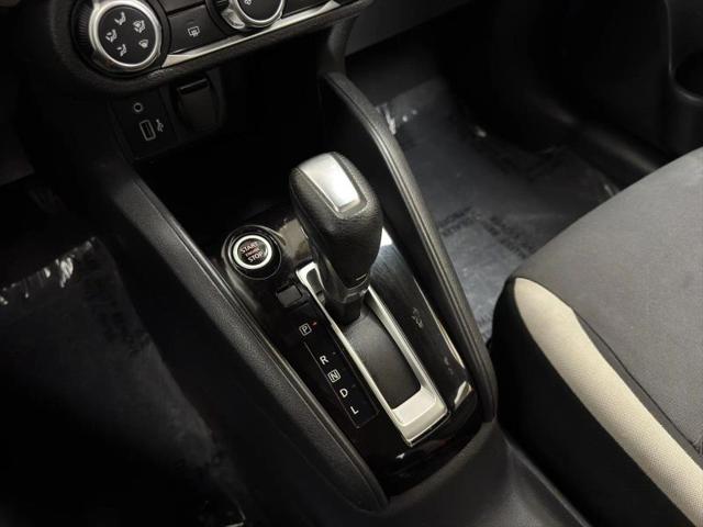 2021 Nissan Versa SV Xtronic CVT