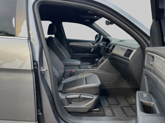2020 Volkswagen Atlas Cross Sport 2.0T SE