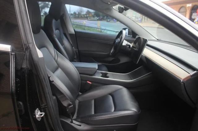 2019 Tesla Model 3 Mid Range