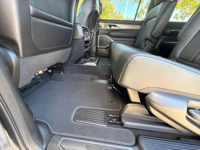 2026 Jeep Grand Wagoneer L Limited Altitude 4x4