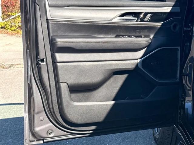 2026 Jeep Grand Wagoneer L Limited Altitude 4x4