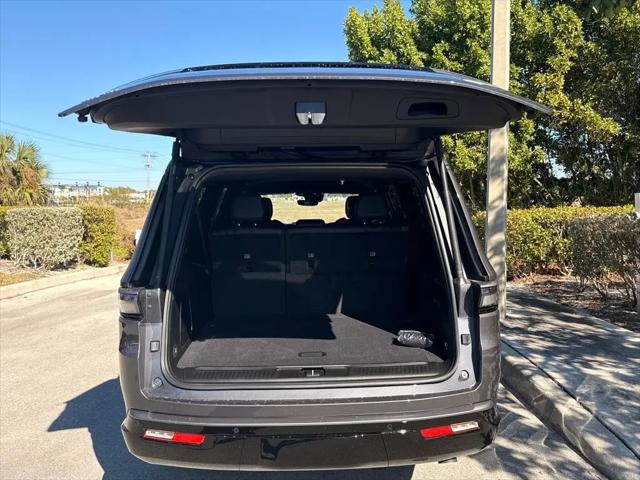 2026 Jeep Grand Wagoneer L Limited Altitude 4x4