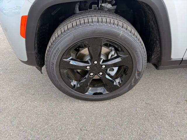 2026 Jeep Grand Cherokee Limited 4x2