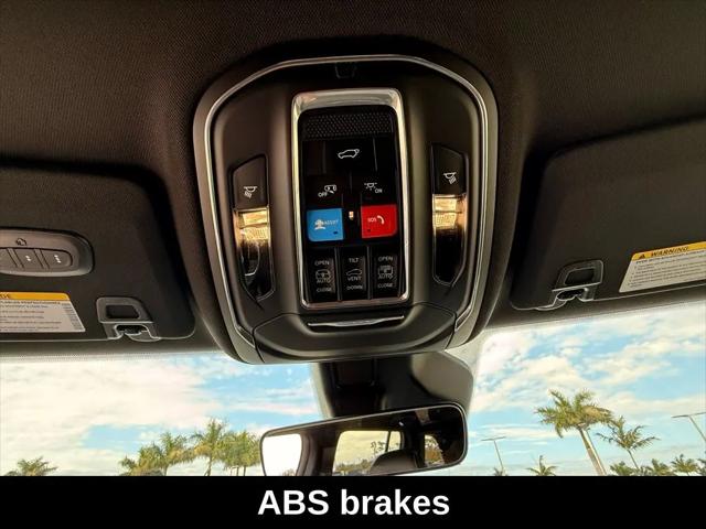 2026 Jeep Grand Cherokee Limited 4x2