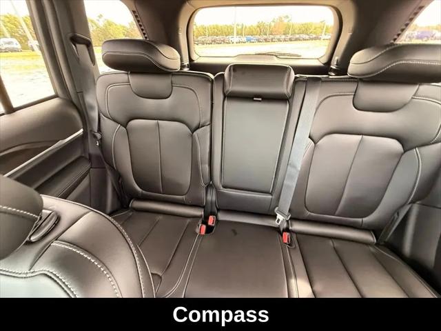 2026 Jeep Grand Cherokee Limited 4x2