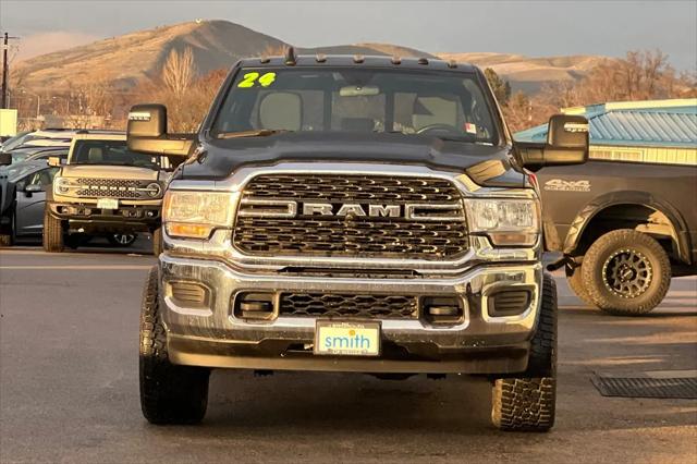 2024 Ram 2500 Tradesman Crew Cab 4x4 6'4" Box