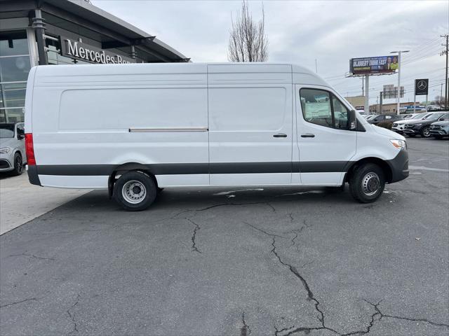 2025 Mercedes-Benz Sprinter 3500XD High Roof 4-Cyl Diesel HO