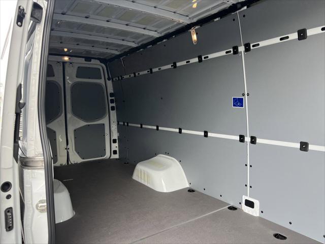 2025 Mercedes-Benz Sprinter 3500XD High Roof 4-Cyl Diesel HO