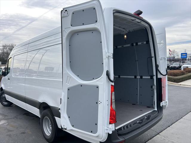 2025 Mercedes-Benz Sprinter 3500XD High Roof 4-Cyl Diesel HO