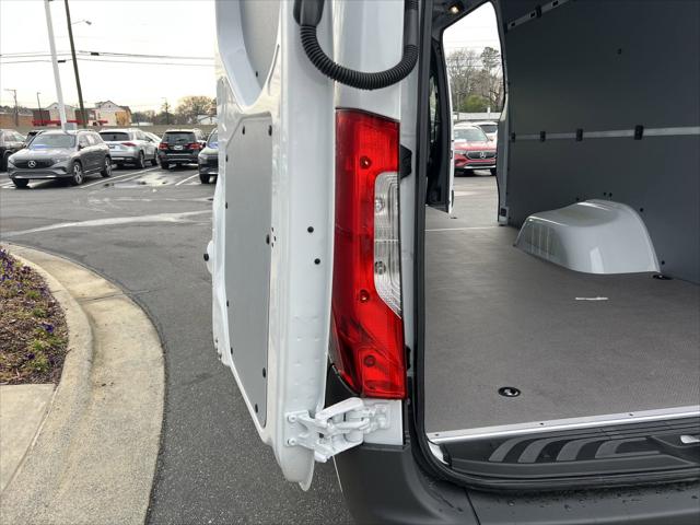 2025 Mercedes-Benz Sprinter 3500XD High Roof 4-Cyl Diesel HO