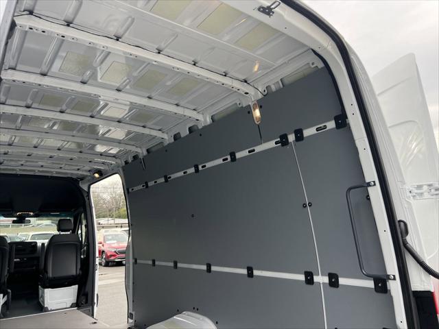 2025 Mercedes-Benz Sprinter 3500XD High Roof 4-Cyl Diesel HO