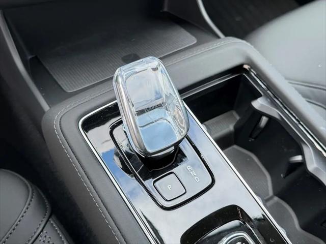 2026 Volvo XC90 Plus, B6 AWD Gas (mild hybrid), Gasoline, Bright, 7 Seats