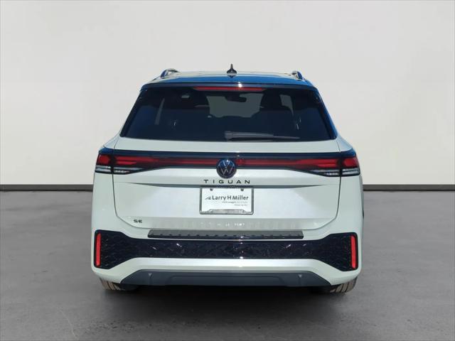 2026 Volkswagen Tiguan SE R-Line Black