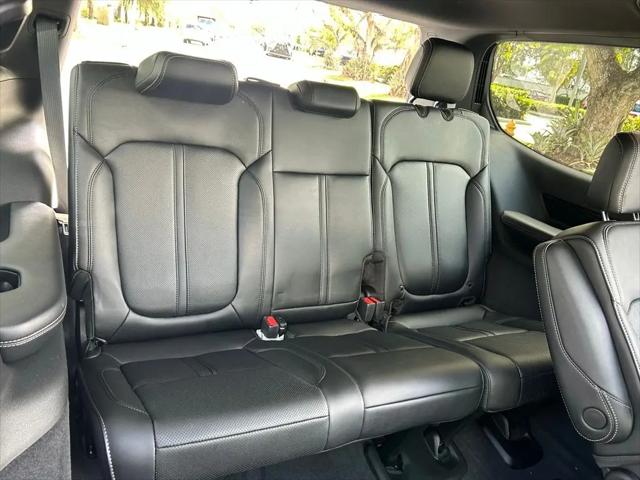 2026 Jeep Grand Wagoneer Summit Obsidian 4x4