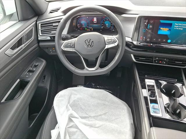 2026 Volkswagen Atlas Cross Sport SE with Technology