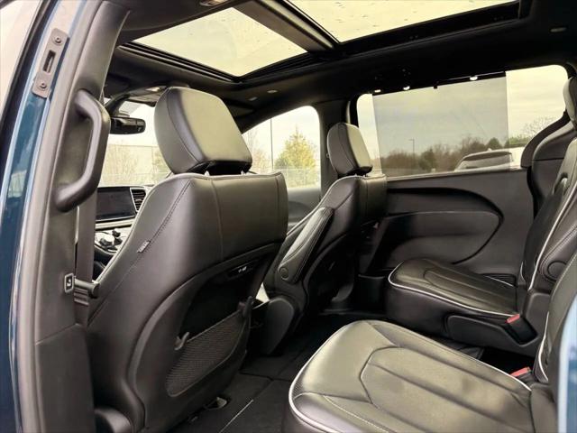 2025 Chrysler Pacifica Limited
