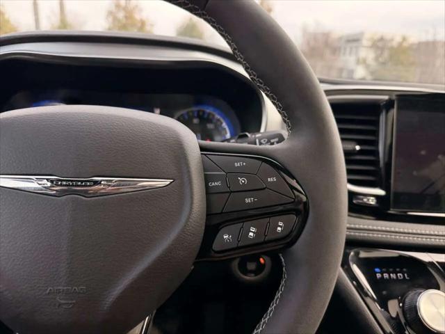 2025 Chrysler Pacifica Limited