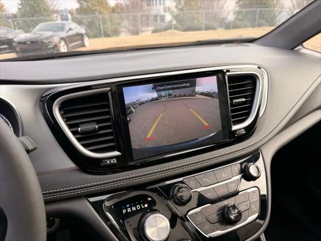 2025 Chrysler Pacifica Limited
