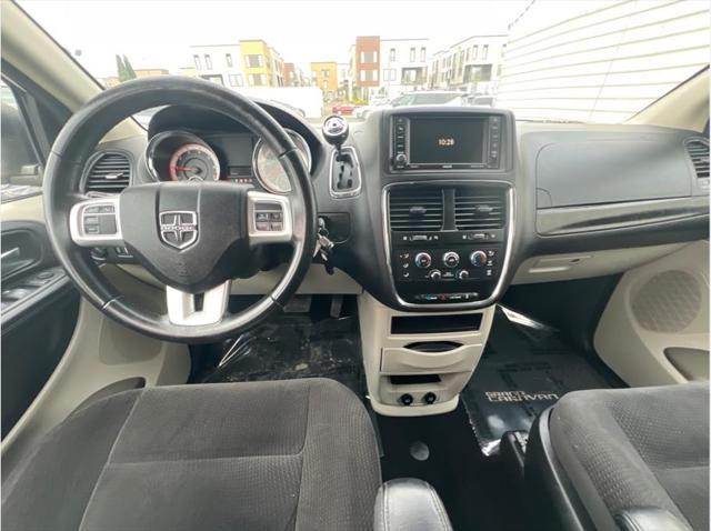 2017 Dodge Grand Caravan SE