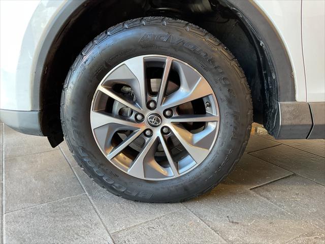 2018 Toyota RAV4 Hybrid XLE