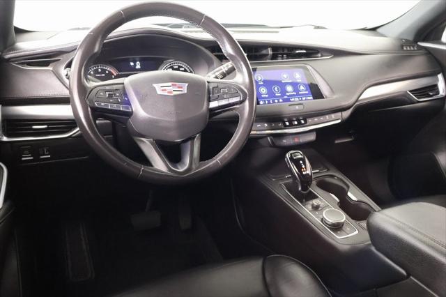 2022 Cadillac XT4 FWD Premium Luxury