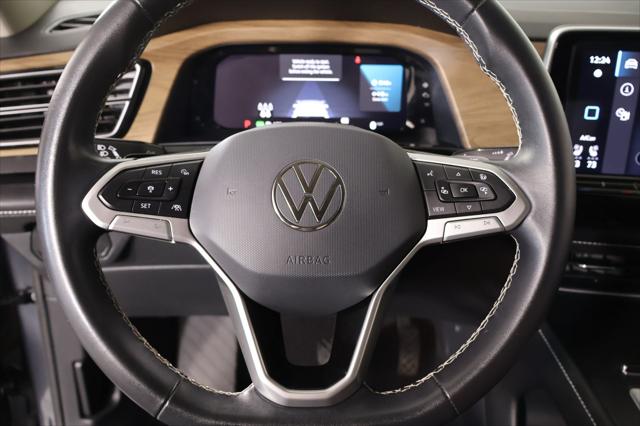 2024 Volkswagen Atlas 2.0T SE