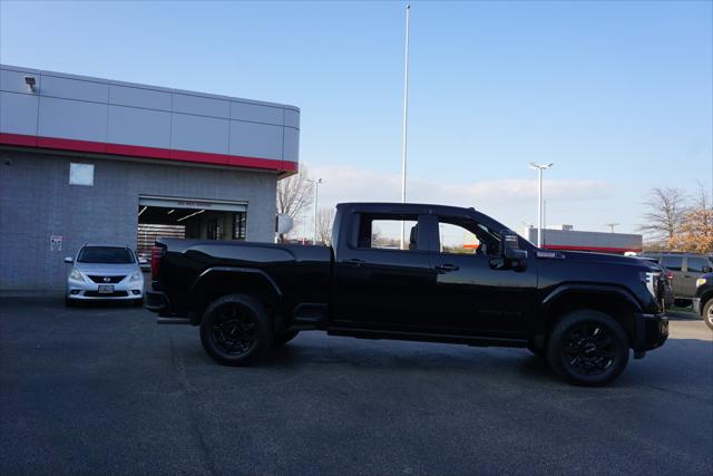 2024 GMC Sierra 2500HD 4WD Crew Cab Standard Bed AT4