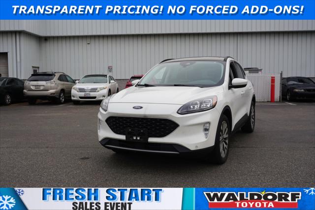 2022 Ford Escape Titanium