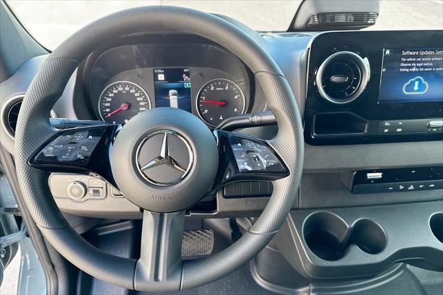2026 Mercedes-Benz Sprinter Cargo Van Standard Roof 4-Cyl Diesel HO