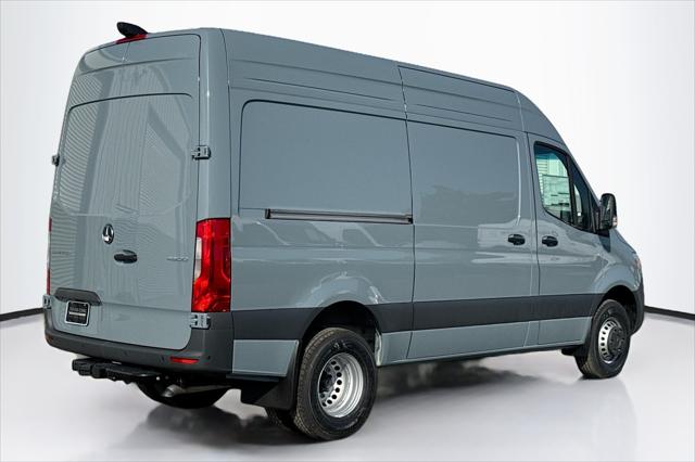 2026 Mercedes-Benz Sprinter Cargo Van Standard Roof 4-Cyl Diesel HO