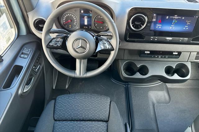 2026 Mercedes-Benz Sprinter Cargo Van Standard Roof 4-Cyl Diesel HO