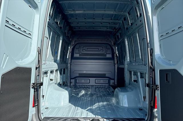 2026 Mercedes-Benz Sprinter Cargo Van Standard Roof 4-Cyl Diesel HO